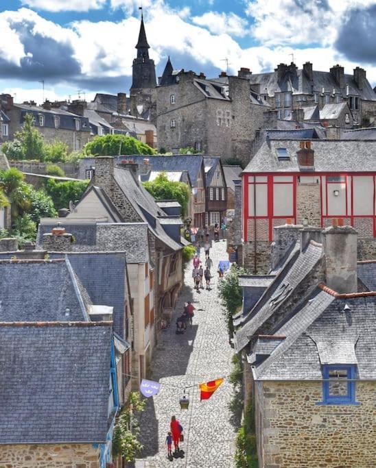 Superbe Appartement Avec Jardin Dinan Centre - Jerzual Exterior foto